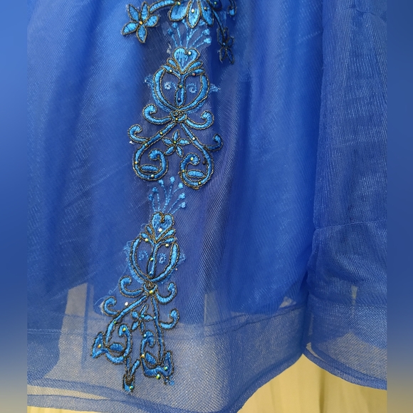 Camille La Vie Blue Prom/Special Event Dress - Picture 7 of 9